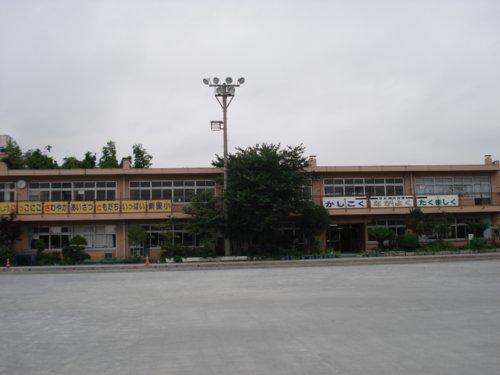 Primary school. Soka Municipal Niisato 600m up to elementary school