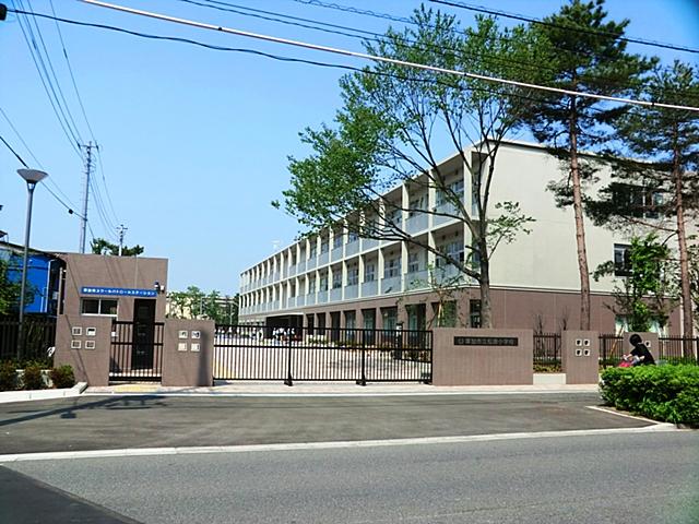 Primary school. Soka 600m to stand Matsubara elementary school