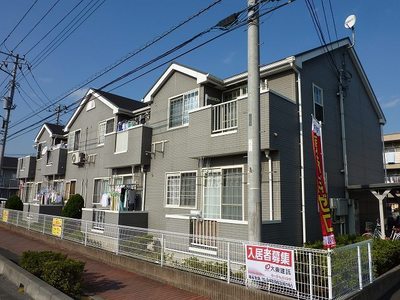 Building appearance. 2-storey apartment
