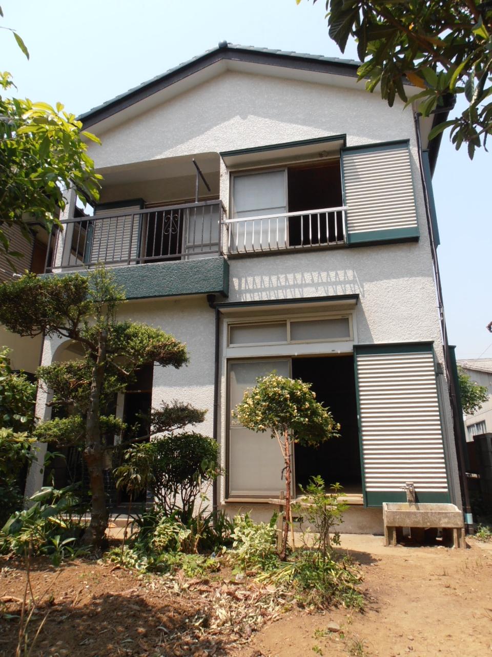 Local appearance photo. Also it dries quickly bright house is a laundry with south-facing