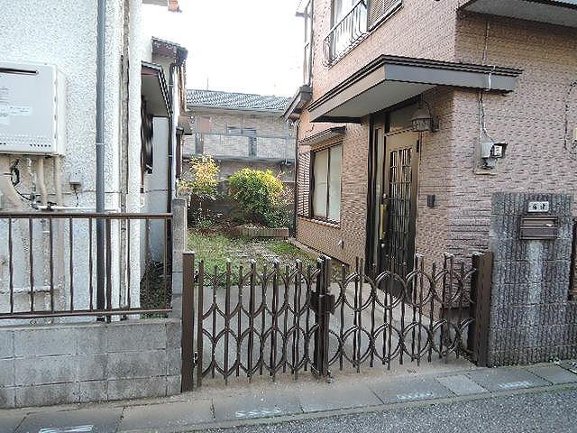 Local photos, including front road