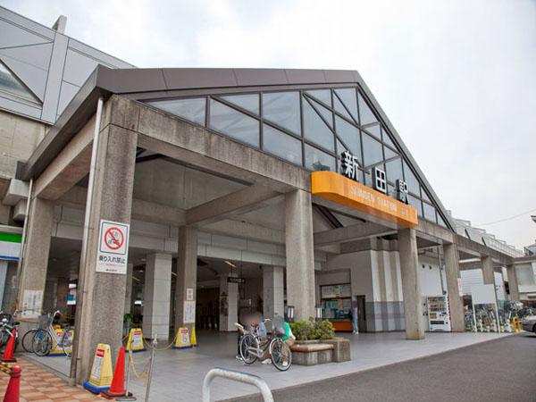 station. 1500m until the Tobu Isesaki Line "Nitta" station