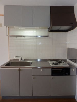 Kitchen. 2-neck with gas stove ☆ 