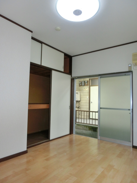 Living and room