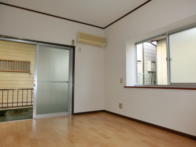 Living and room