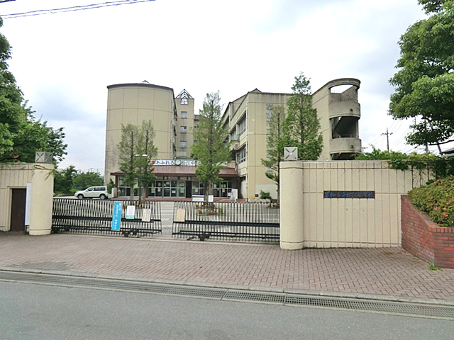 Junior high school. Soka Municipal Matsue junior high school (junior high school) up to 768m