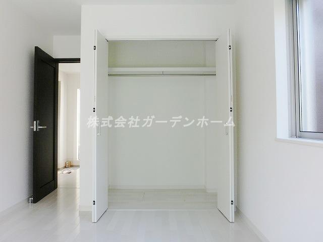 Receipt. ■ Storage capacity is also boasts ■