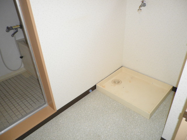 Other room space. Dressing room ・ Washing machine in the room