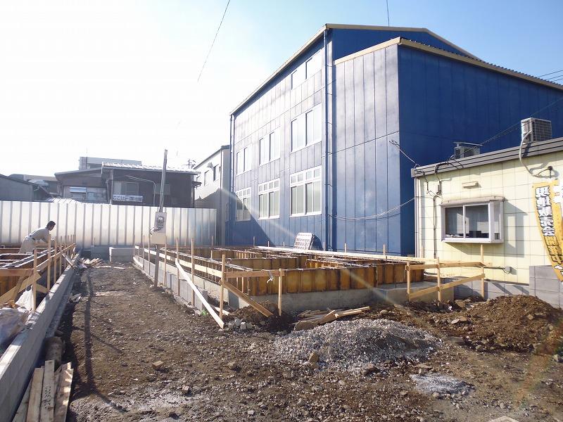 Local appearance photo. Local (12 May 2013) Shooting