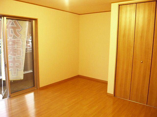 Non-living room. First floor 9 Pledge