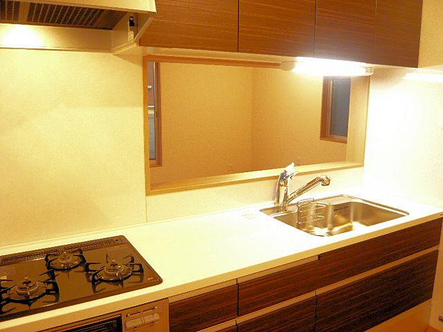 Kitchen. Face-to-face kitchen 4 Building