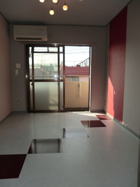 Living and room