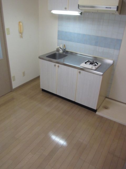 Living and room. It is a mouthful gas stove.