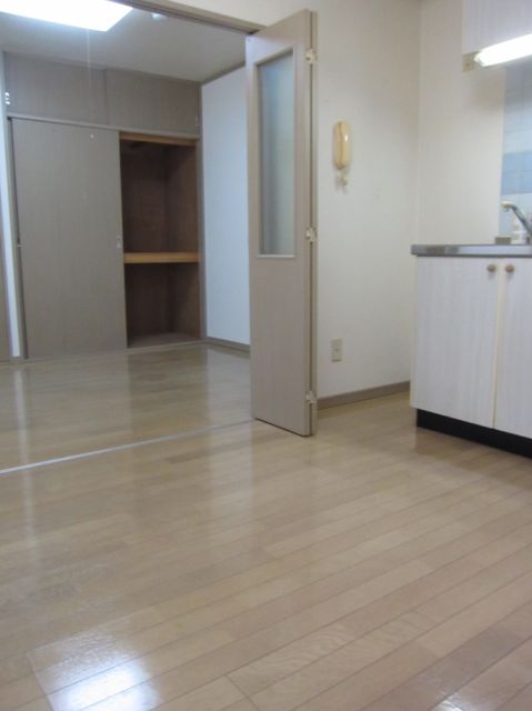 Living and room. Large dining from room!