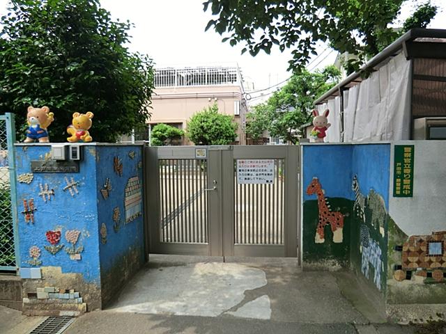 kindergarten ・ Nursery. Kamitoda to south nursery 526m