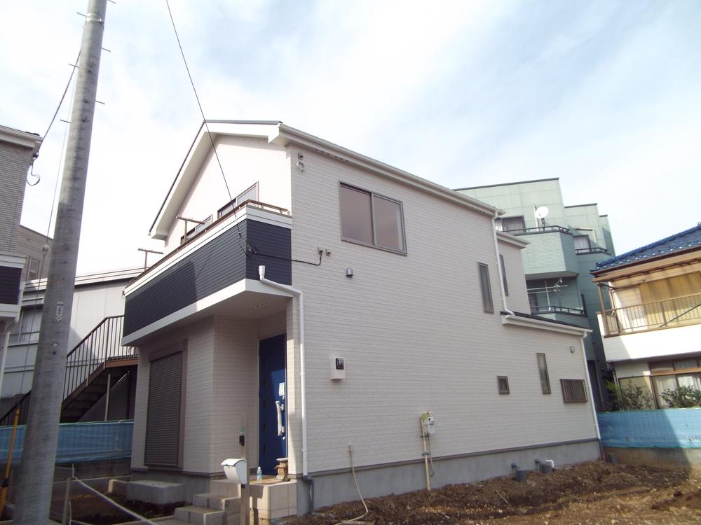 Local appearance photo. A Building (11 / 3 shooting) is nearing steadily completed ☆ 