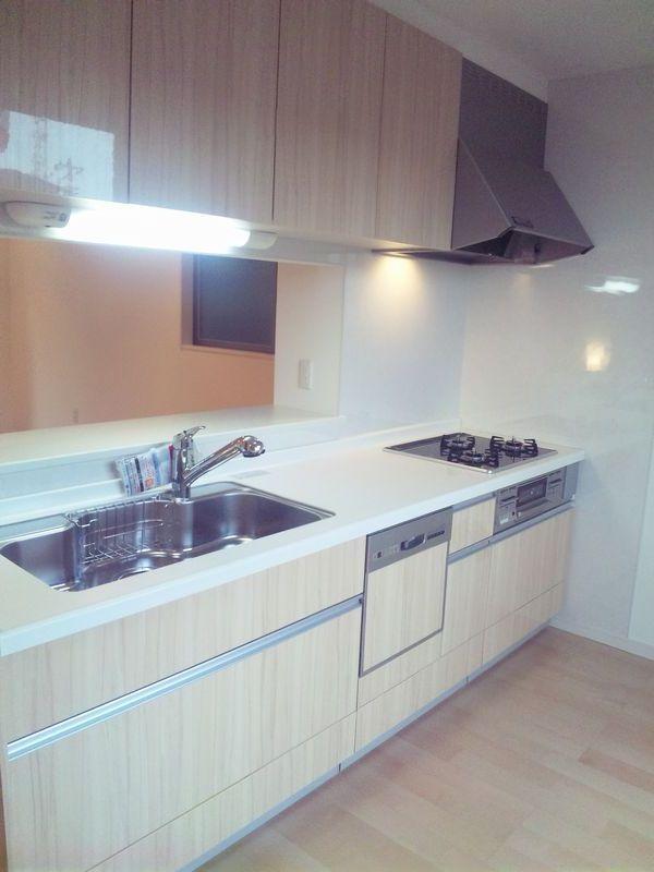 Same specifications photo (kitchen). (B Building) same specification