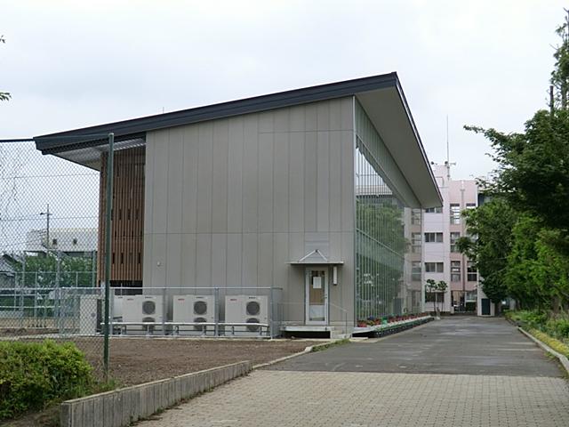 Junior high school. 1616m until Toda Municipal Nizo junior high school