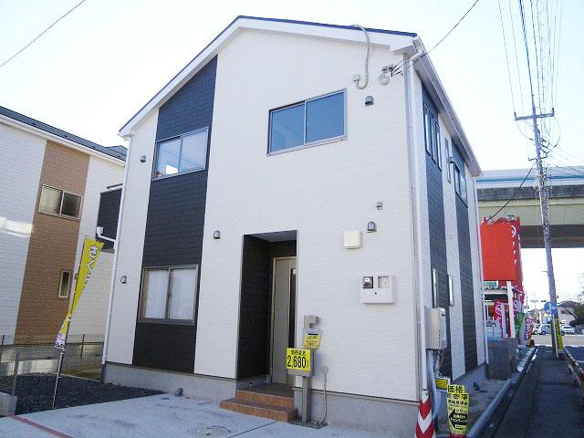 Local appearance photo. Local (12 May 2013) Shooting 1 Building