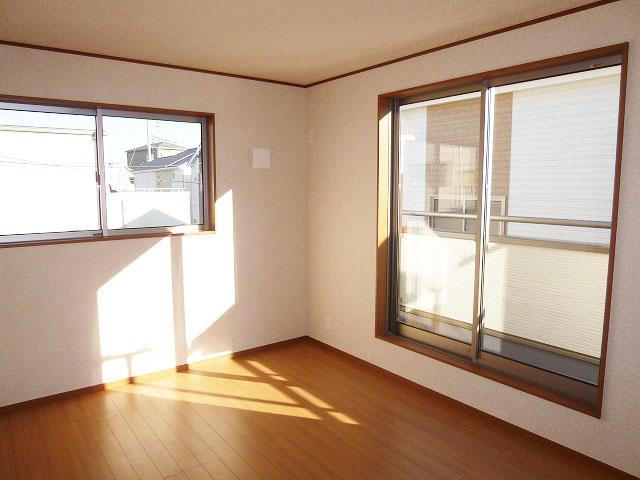 Non-living room. Indoor (12 May 2013) Shooting 1 Building