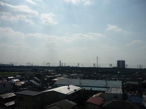 View photos from the dwelling unit. Per 7 floor, There is a feeling of opening.