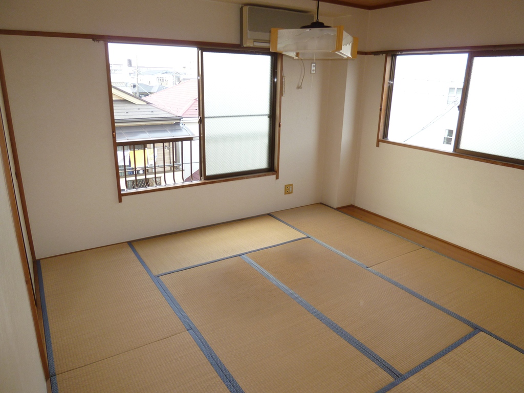 Living and room
