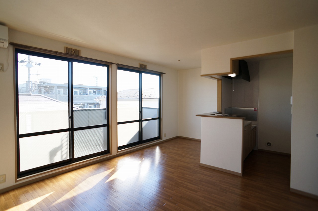 Living and room