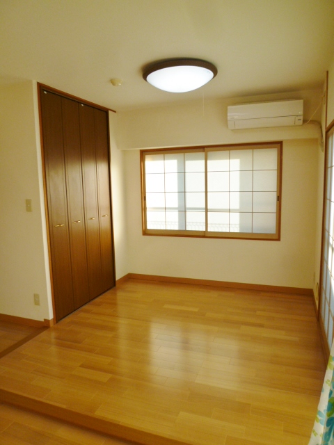 Other room space