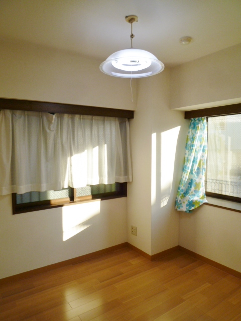 Other room space