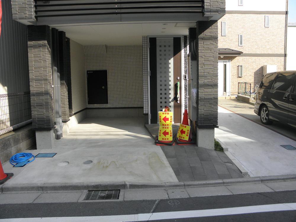 Parking lot. Local (February 2013) Shooting