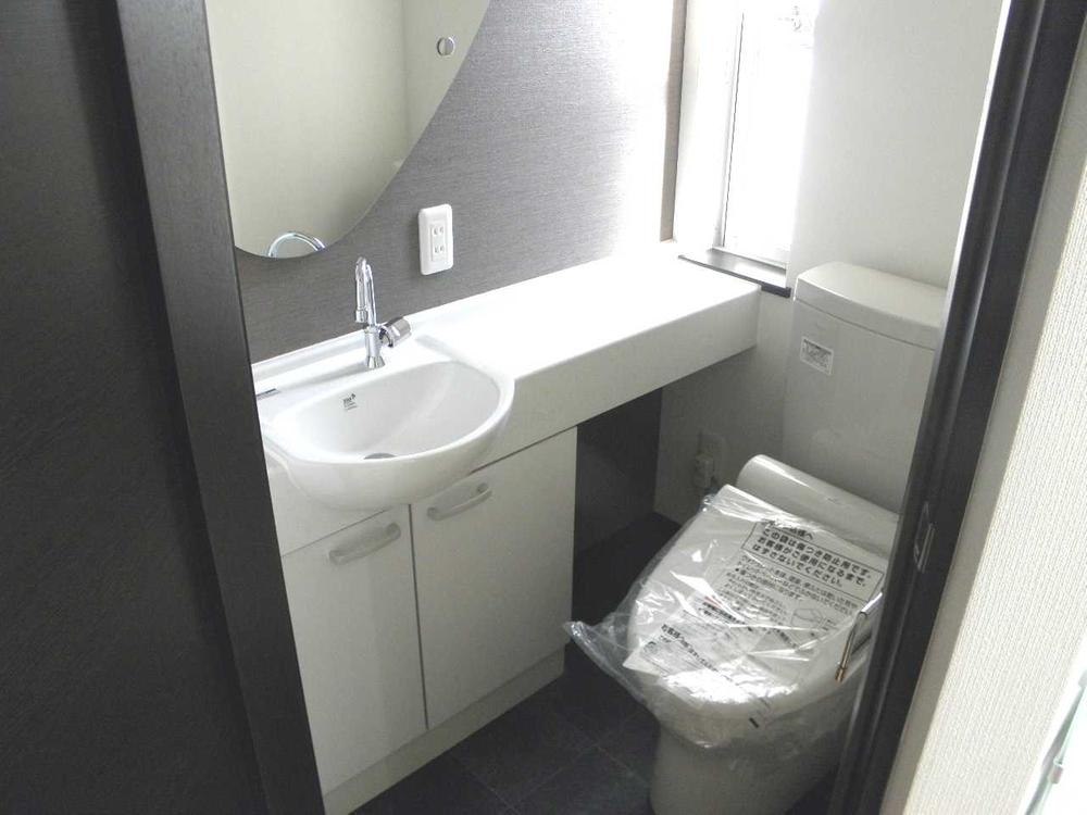 Toilet. Indoor (February 2013) Shooting