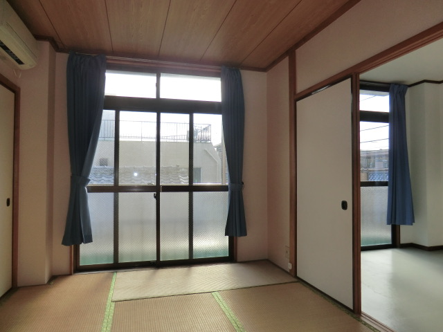 Living and room