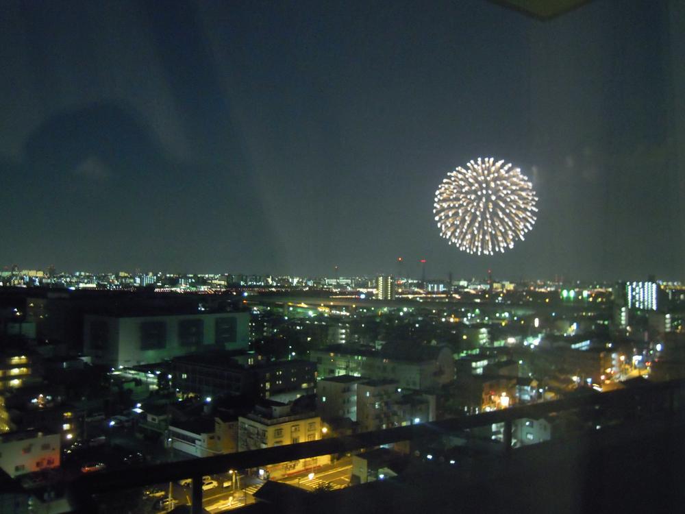 View photos from the dwelling unit. Fireworks will be expected from the room in the summer