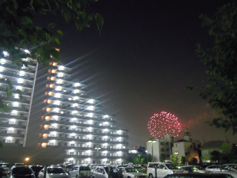 Local appearance photo. (August 3 Todabashi fireworks 2013) Shooting