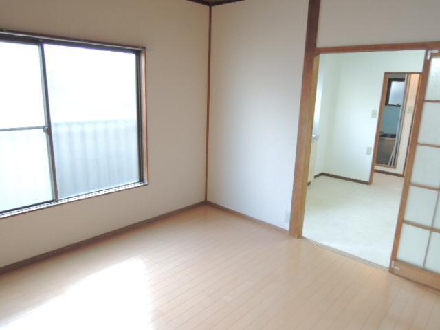 Other room space