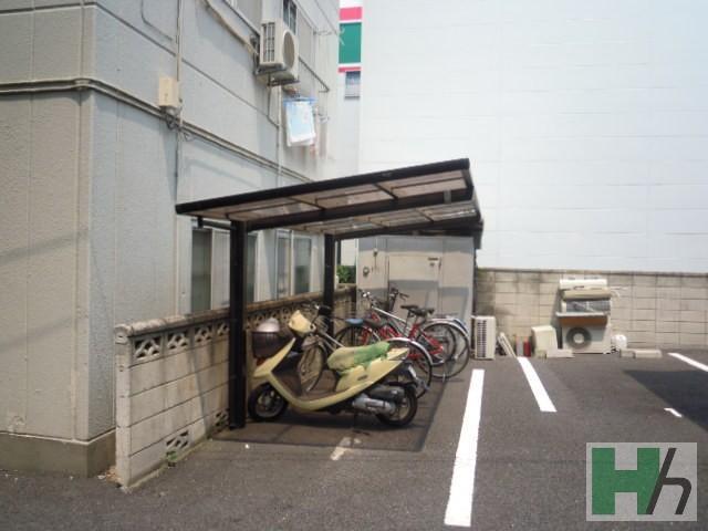 Parking lot