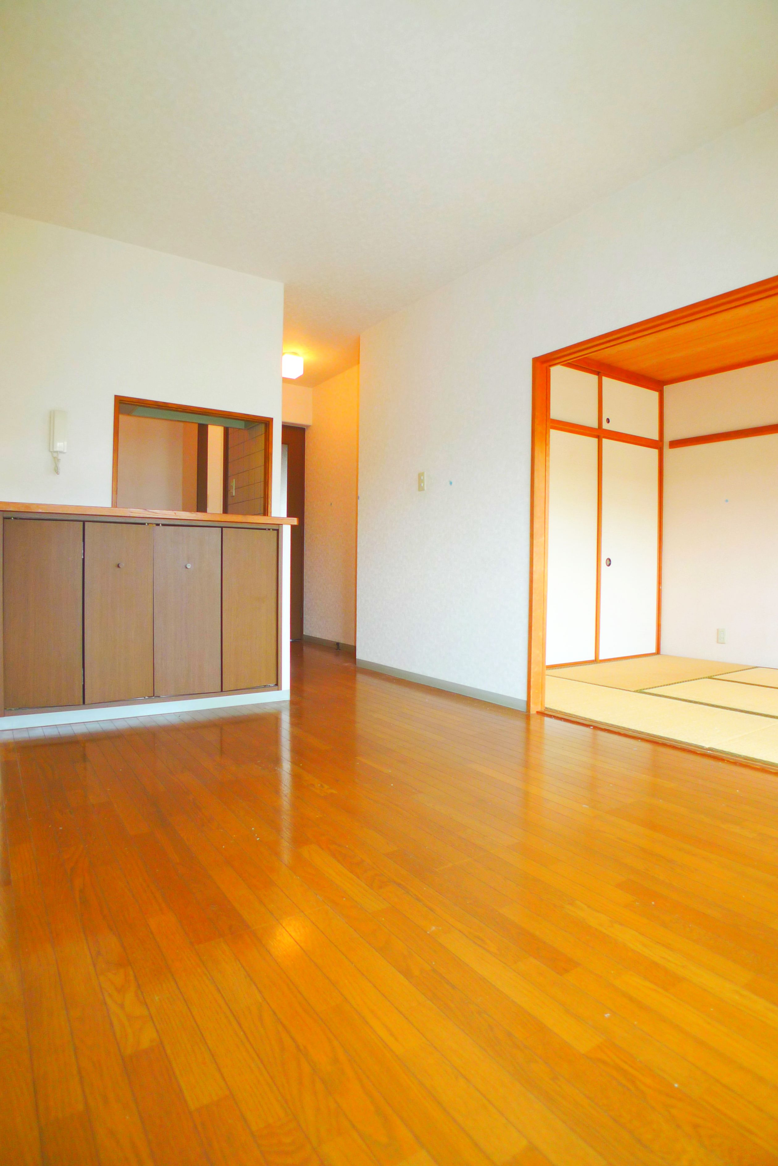 Living and room