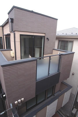 Local appearance photo