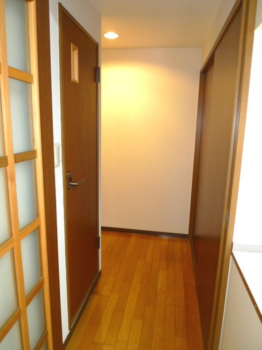 Other room space