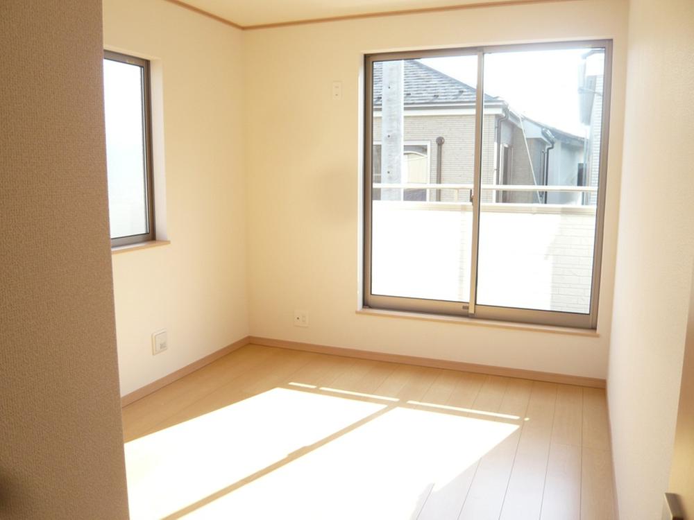 Non-living room. Indoor (11 May 2011) Shooting