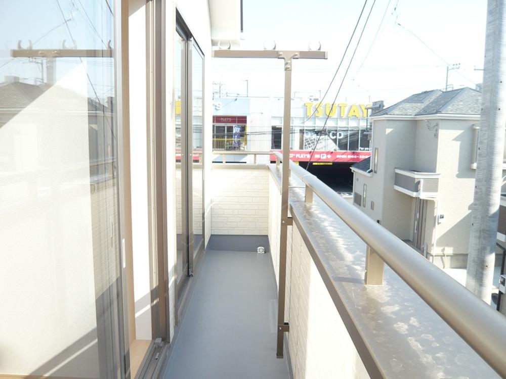 Balcony. Local (11 May 2013) Shooting