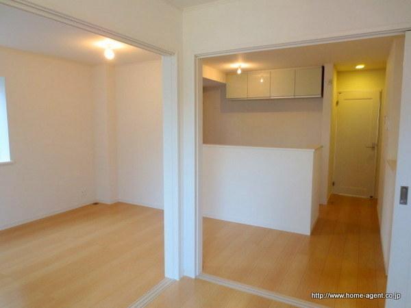 Living. Bright living room