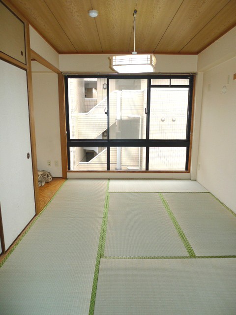 Other room space