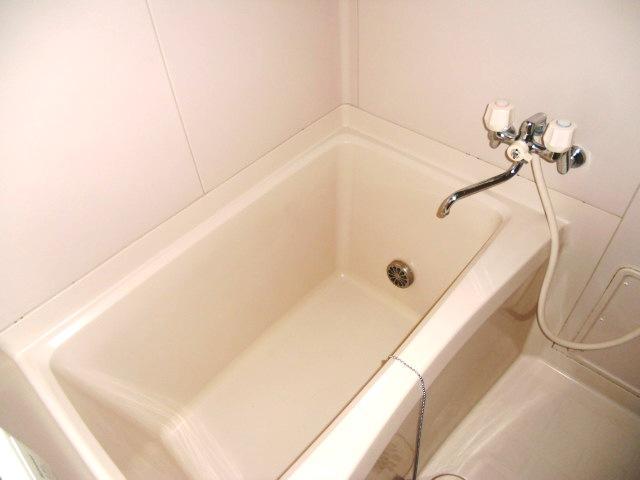 Bath. Essential to the bus is also family-friendly with reheating!