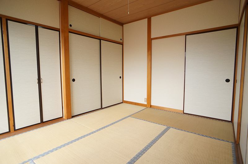 Other room space. Calm space 6 Pledge Japanese-style room