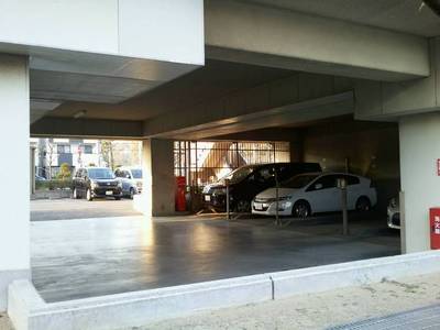 Parking lot