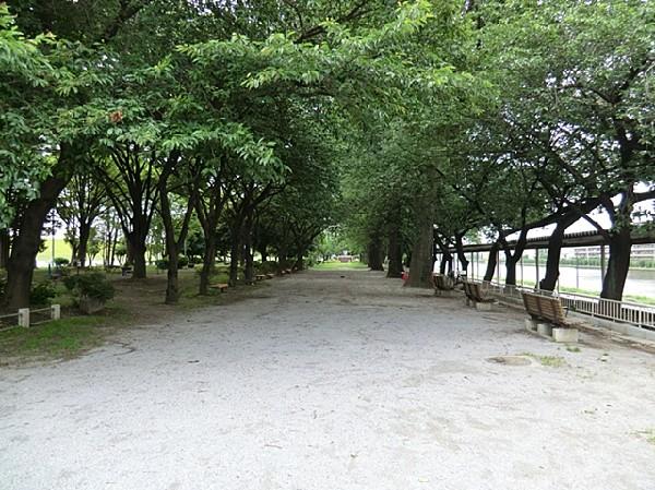 park. Until Todakoen 750m