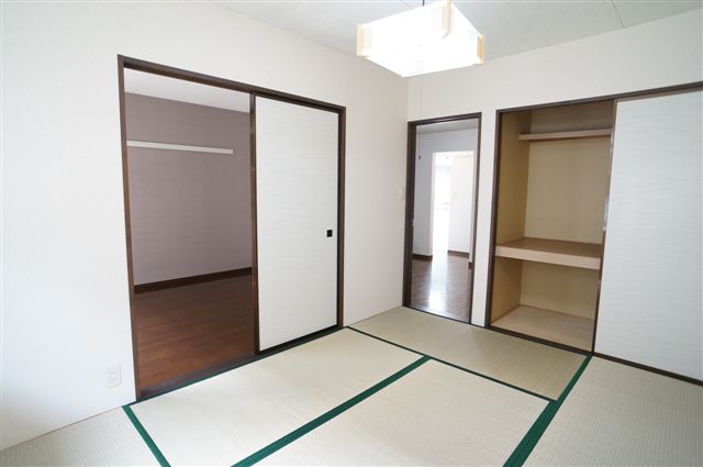 Other room space