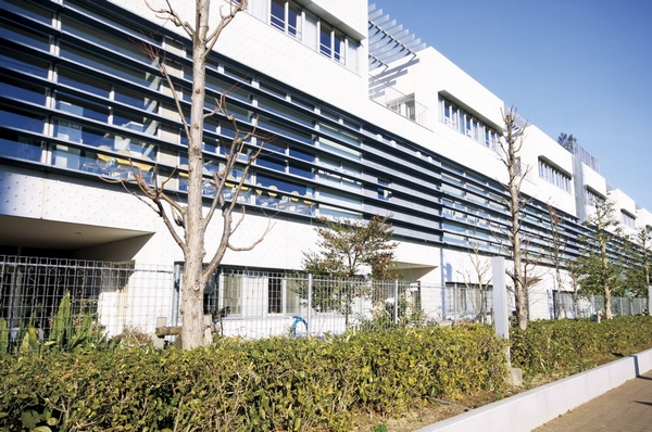 Ashihara elementary school lifelong learning facility (about 920m ・ A 12-minute walk)