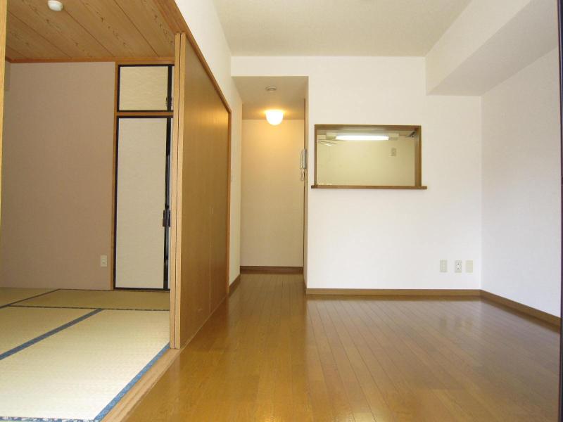 Living and room
